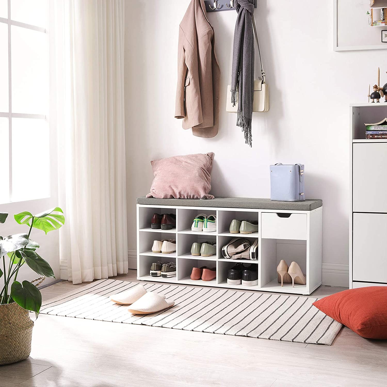 Szafka Na Buty Z Płyty Wiórowej MEBLIVA Sudi 104 x 30 x 48 cm - Biała