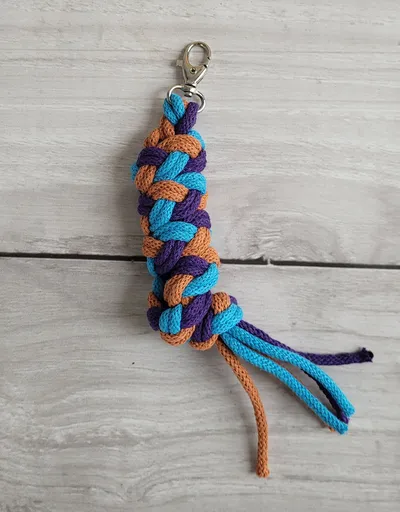 Uwiąz Dla Konia Hobby Horse Pleciony Ze Sznurka Ciemny Fiolet/ TUM-TUM