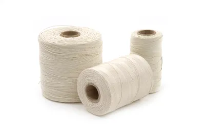 Nici Lniane-Bielone Dratwa Nabłyszczane Tex 150*3 25DKG
