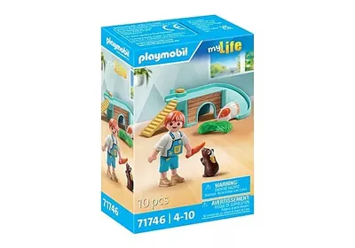 Chłopiec Ze Świnką Morską