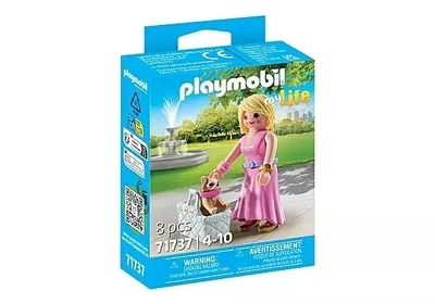 Pani Z Chihuahuą