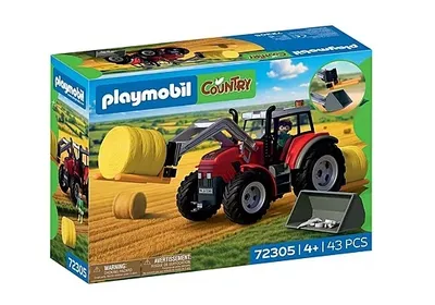 Duży Traktor Z Belami Siana