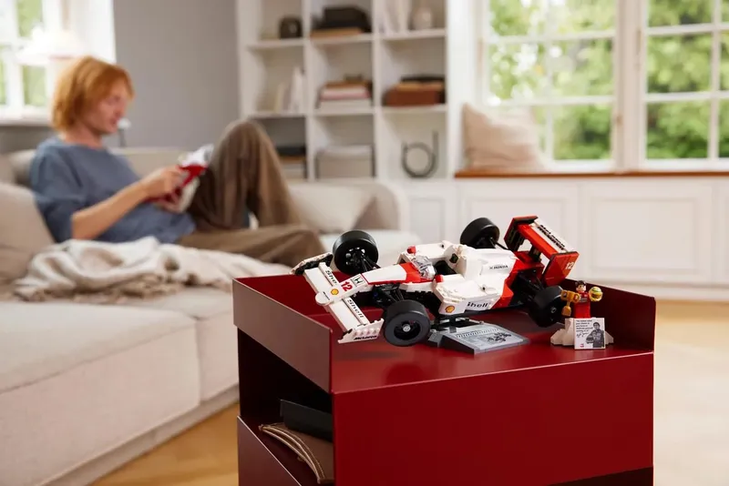 LEGO Icons Mclaren MP4/4 Ayrton Senna Klocki 10330