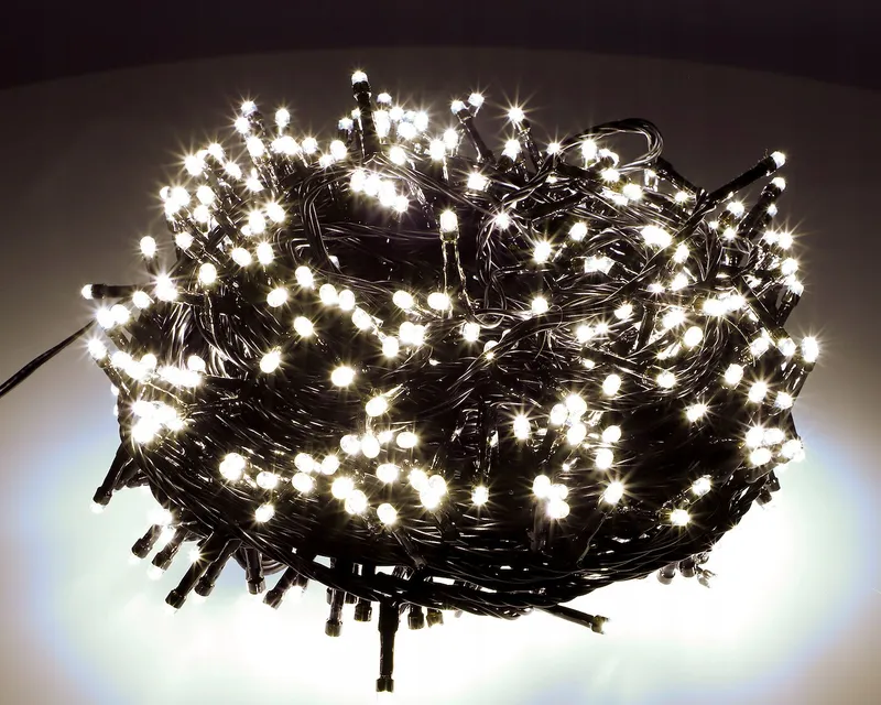 Lampki 500 LED, 8 Funkcji, Ciepły Biały, Dodatkowe Gniazdo, Sieciowe
