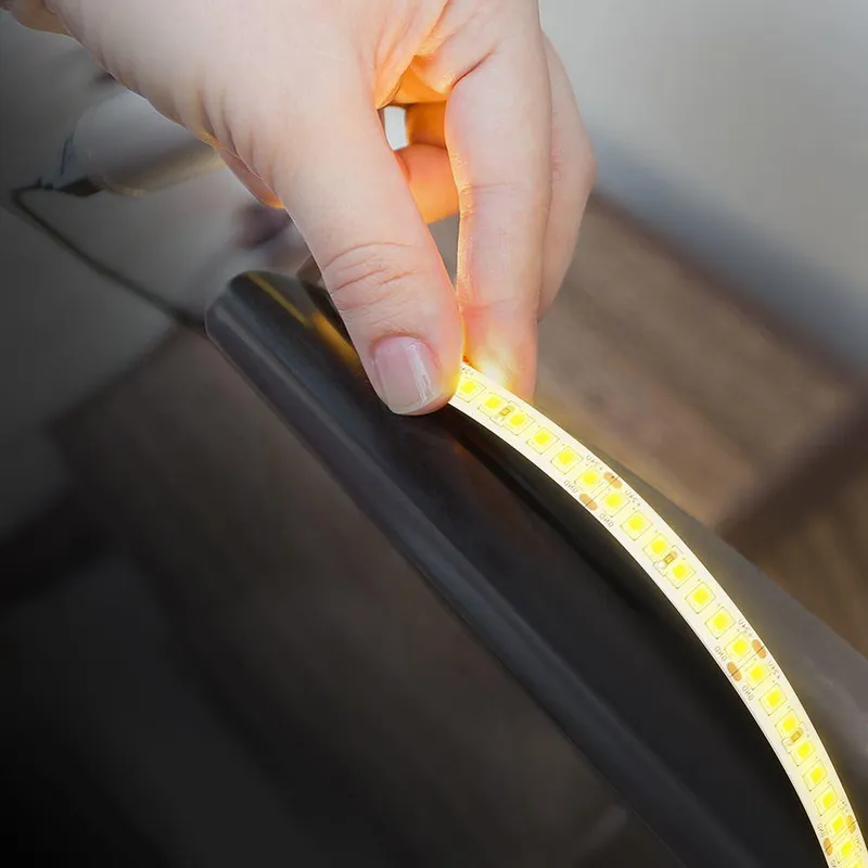 Taśma LED V-TAC CREE CHIP 24V CRI90 2XPCB 8mm 10mb 12W/M 168LED/M VT-2835 168 6500K 1680LM 6 Lat Gwarancji