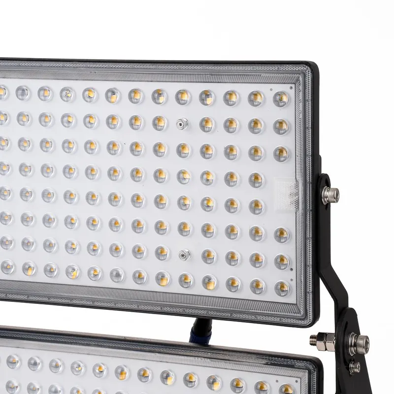 Naświetlacz LED V-TAC CREE CHIP 500W IP65 135LM/W VT-48500 4000K 67500LM 6 Lat Gwarancji - Czarny