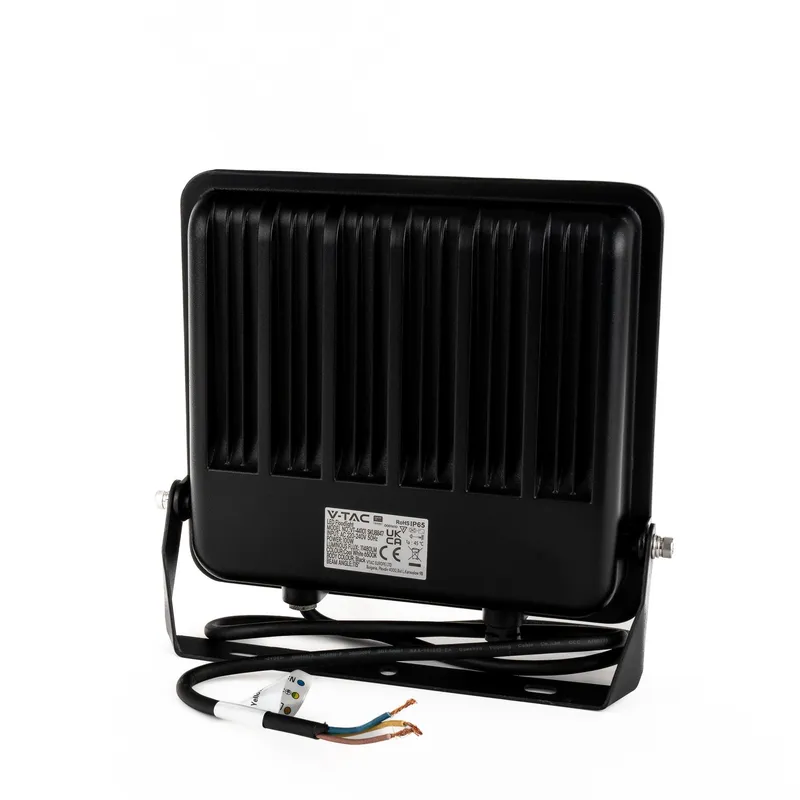 Naświetlacz LED V-TAC CREE CHIP 100W 135LM/W Przewód 1m IP65 VT-44101 4000K 11480LM 6 Lat Gwarancji