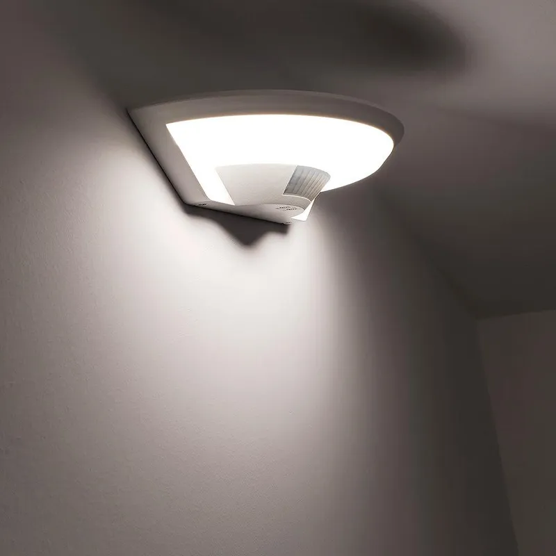 Plafoniera V-TAC 10W LED V-TAC CREE CHIP Czujnik Ruchu IP54 VT-81005 4000K 1060LM 6 Lat Gwarancji - Biały