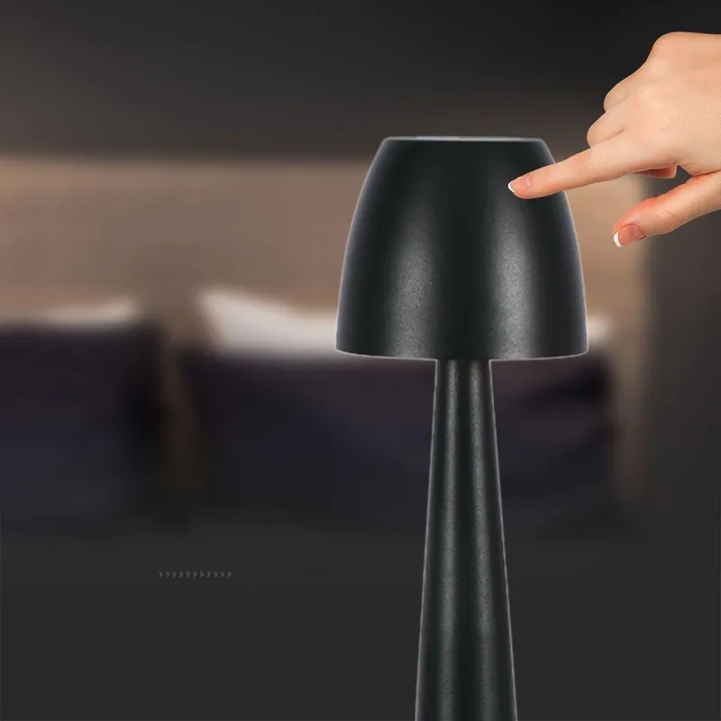 Lampka Stołowa Nocna V-TAC 3W LED 37cm Ładowanie USB Ściemnianie VT-75001 3000K-4000K-6400K 110LM - Czarna