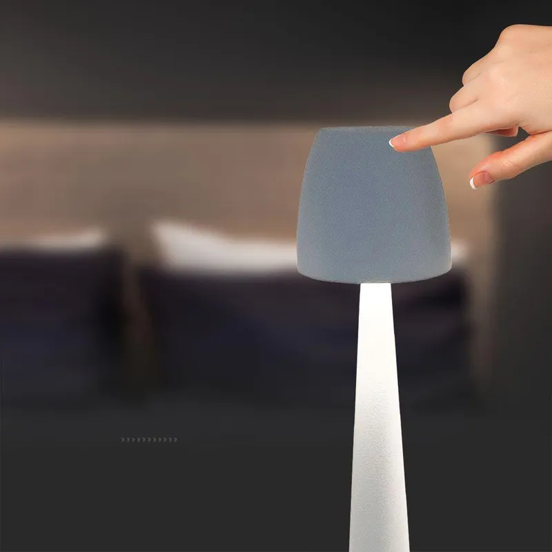 Lampka Stołowa Nocna V-TAC 3W LED 37cm Ładowanie USB Ściemnianie VT-75001 3000K-4000K-6400K 110LM - Biała