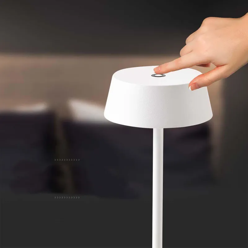 Lampka Stołowa Nocna V-TAC 2W LED 32,5cm Ładowanie Ściemnianie IP54 VT-7562 3000K 200LM - Biała