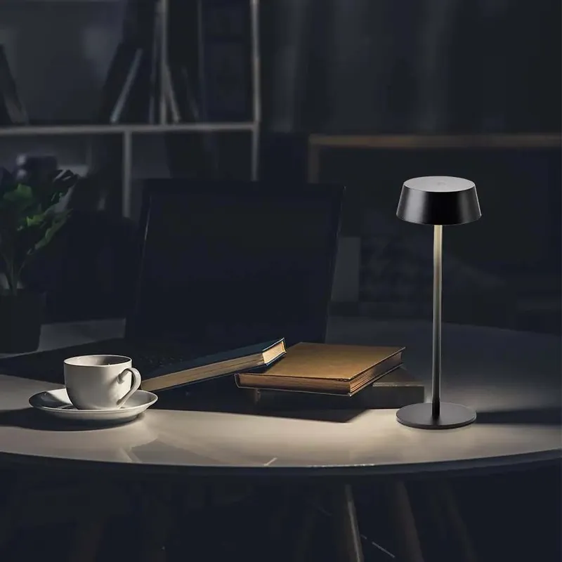 Lampka Stołowa Nocna V-TAC 2W LED 32,5cm Ładowanie Ściemnianie IP54 VT-7562 3000K 200LM - Czarna