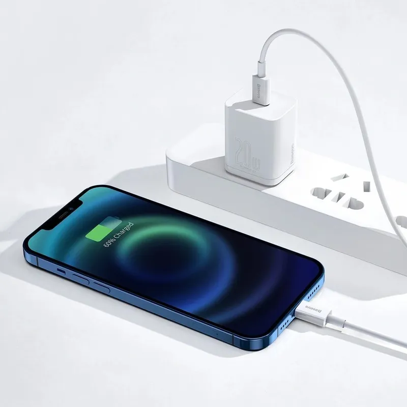 Kabel BASEUS Superior Series USB-C Lightning PD 20W 1m - Biały