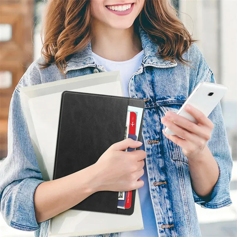 Etui Skórzane Do Lenovo Tab M11 10.95 Z Kieszeniami Na Karty - Czarne