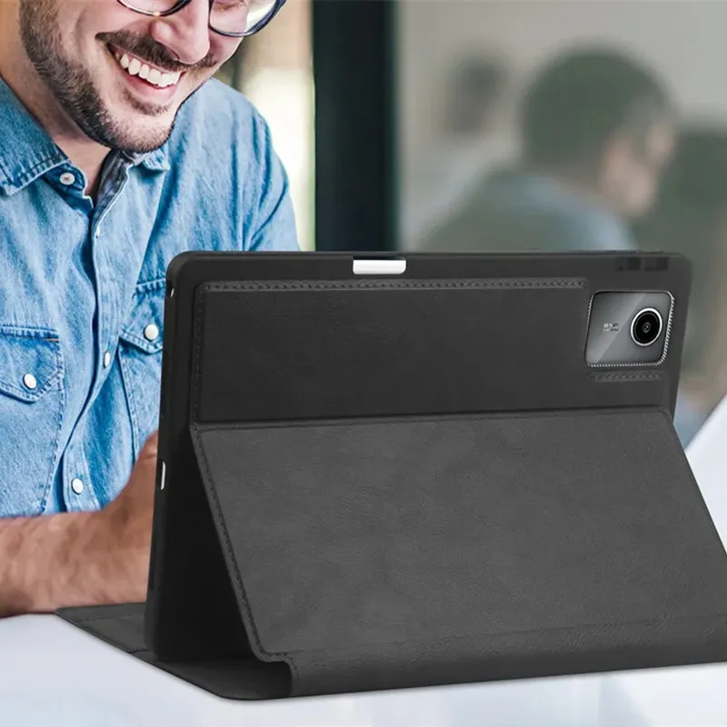 Etui Skórzane Do Lenovo Tab M11 10.95 Z Kieszeniami Na Karty - Czarne