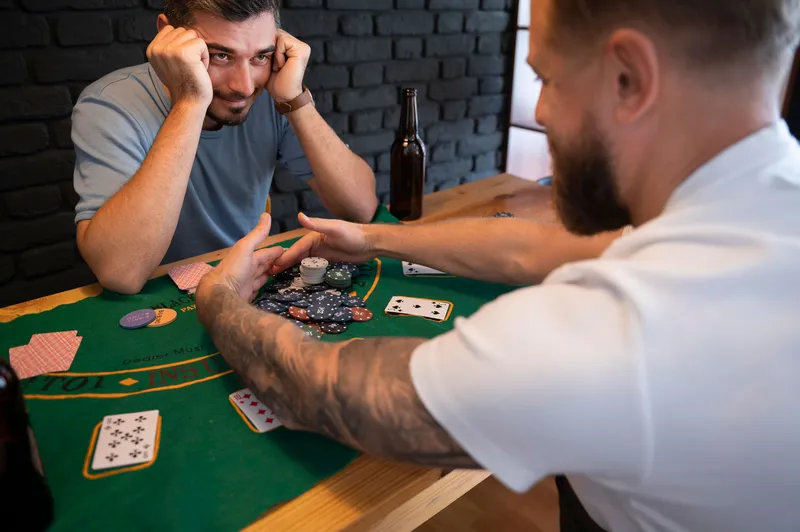 Zestaw Do Pokera Blackjacka 500 Żetonów Talie Kart Kości