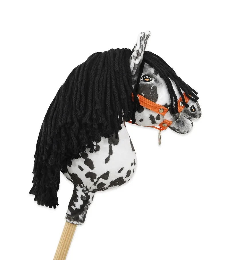 Hobby Horse Średni Koń Na Kiju Premium Tarantowaty TUM-TUM - Biało-Czarny