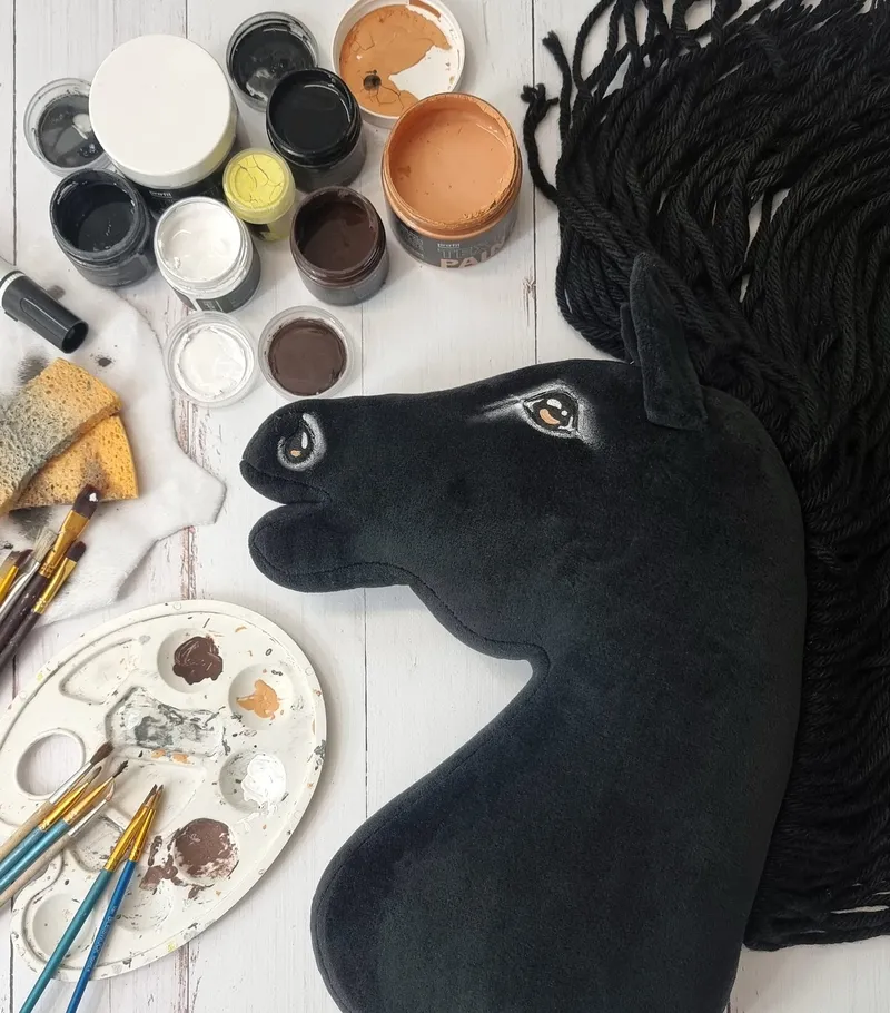 Hobby Horse Duży Koń Na Kiju Premium Fryz Fryzyjski II TUM-TUM