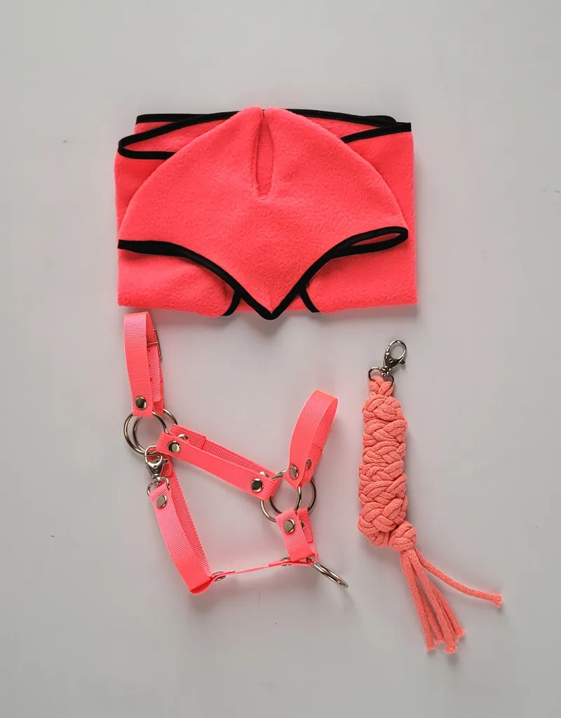Uwiąz Dla Konia Hobby Horse Pleciony Ze Sznurka Neon Pink TUM-TUM