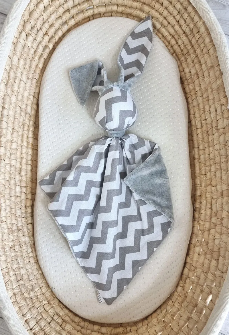 Zając Przytulanka Doudou Dwustronna Bawełna Minky Chevron TUM-TUM - Szary