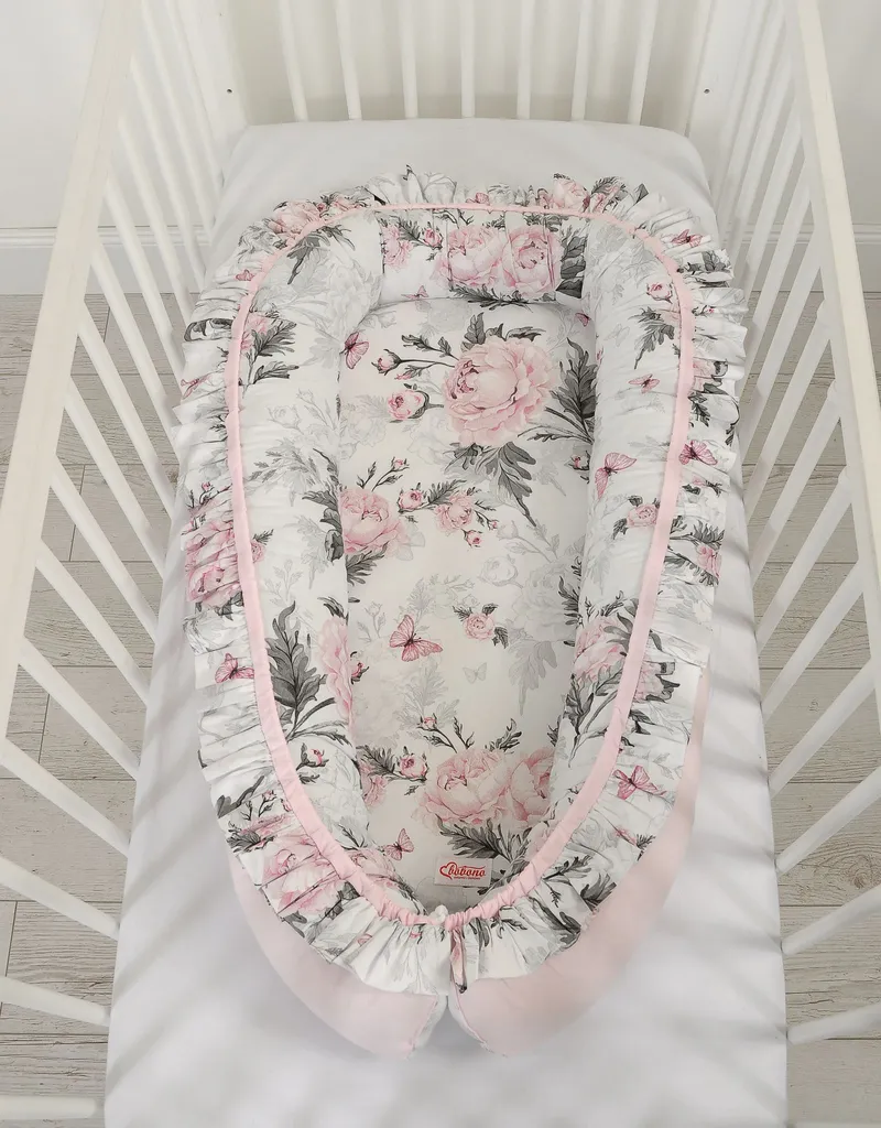 Kokon Niemowlęcy Kojec Otulacz Premium Falbanką Romantic Peonies TUM-TUM