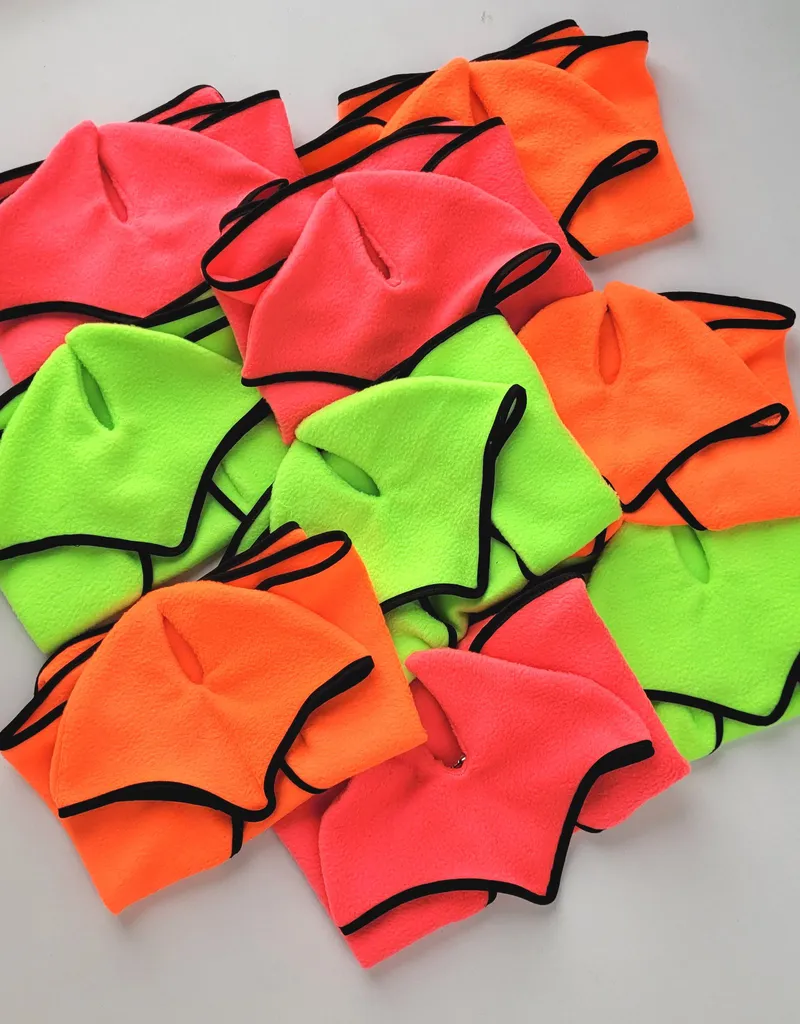 Zestaw Dla Hobby Horse A3: Polarowa Derka Nauszniki Neon Pink TUM-TUM