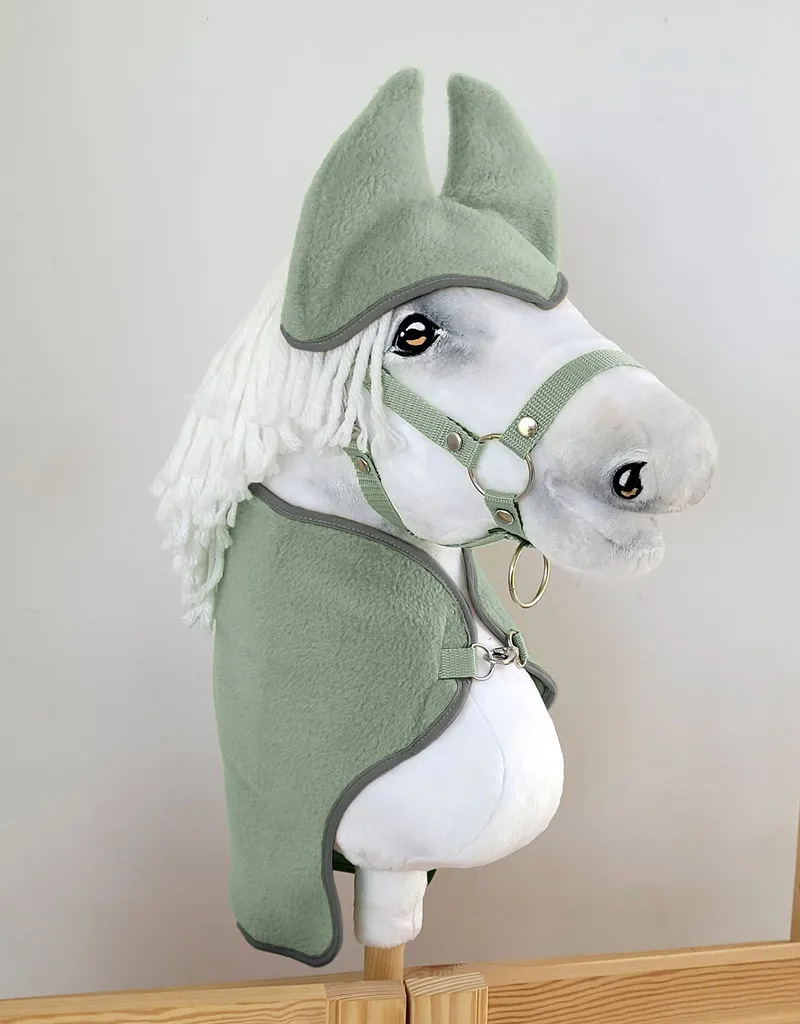 Zestaw Dla Hobby Horse A3: Polarowa Derka Nauszniki Szałwia TUM-TUM