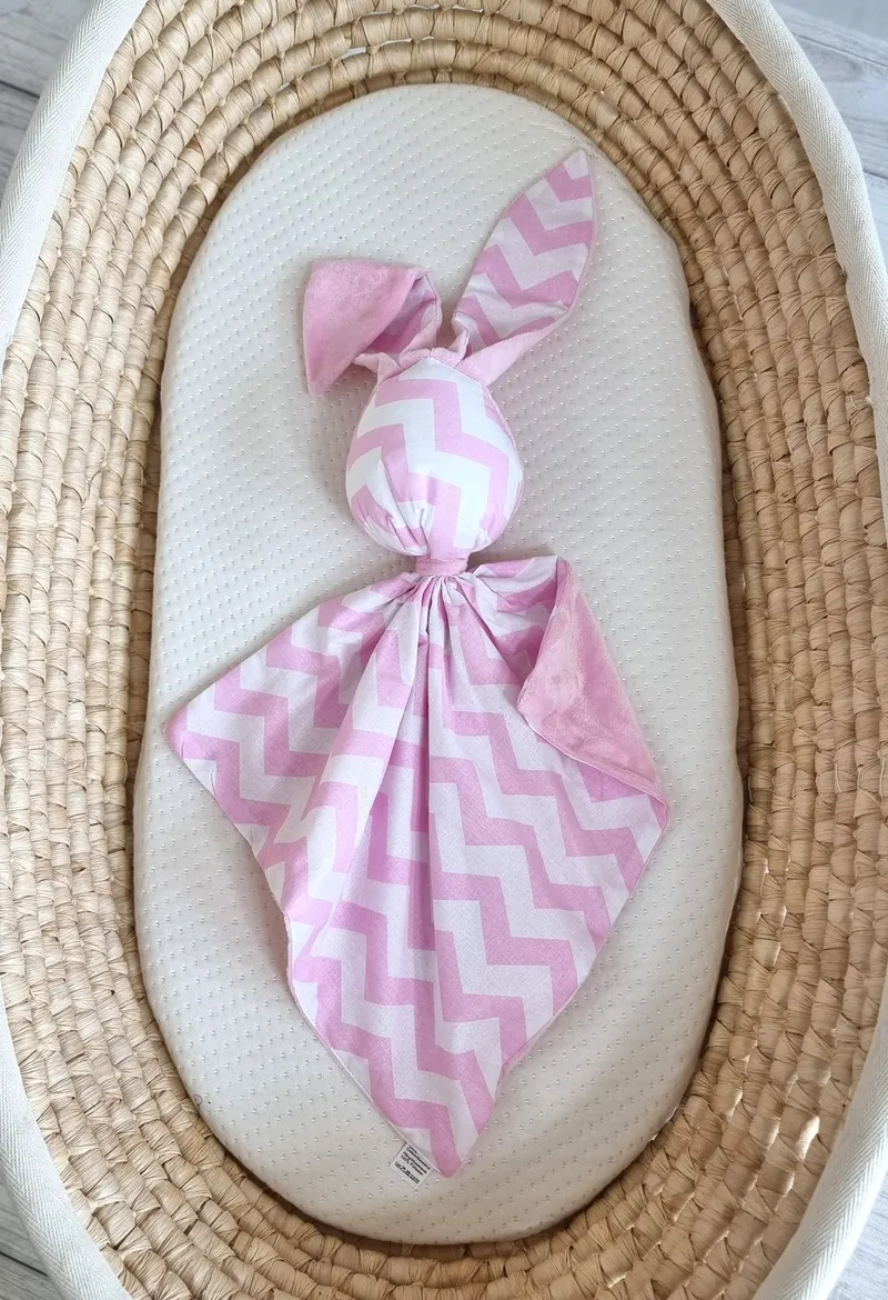 Zając Przytulanka Doudou Dwustronna Bawełna Minky Chevron TUM-TUM - Różowy