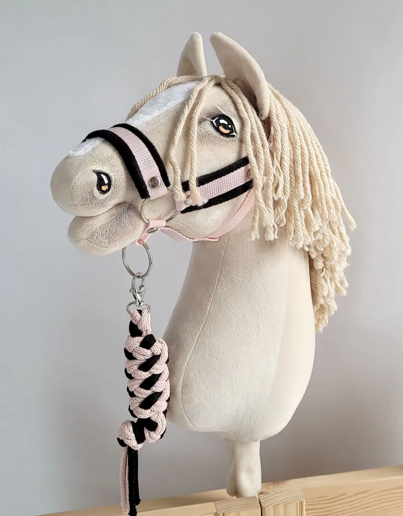 Uwiąz Dla Konia Hobby Horse Pleciony Ze Sznurka Czarno- Pudrowy TUM-TUM