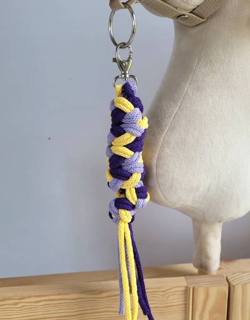 Uwiąz Dla Konia Hobby Horse Pleciony Ze Sznurka Fiolet/ Ciemny TUM-TUM
