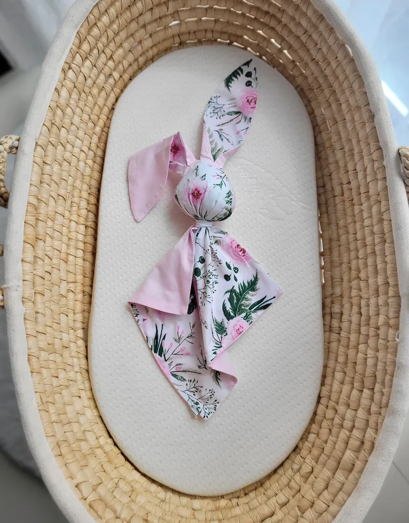 Miękka Przytulanka Doudou Kocyk Króliczek Bawełny Peonie TUM-TUM - Różowe