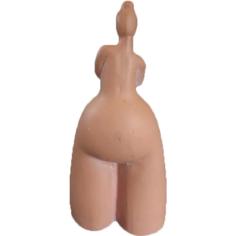 Ceramiczna Figurka Nagiej Kobiety W Kolorze Gliny
