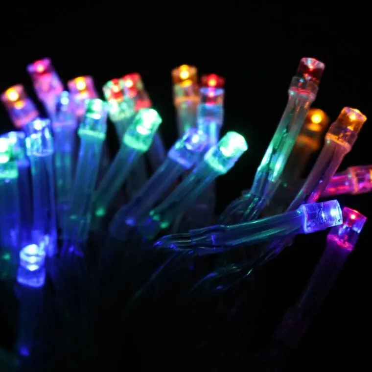 Lampki Choinkowe LED Multikolor Na Baterie - 25 Sztuk, Do Użytku Wewnętrznego