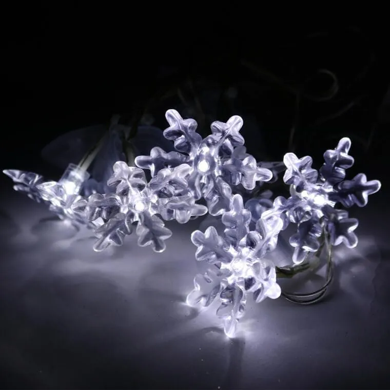 Zestaw Świątecznych Lamp LED Śnieżynki Na Przyssawkach - Zasilanie Bateryjne