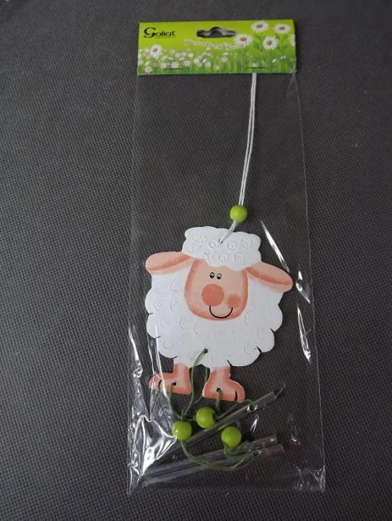 Baranek Z Dzwoneczkami - Zawieszka Drewniana, Biały