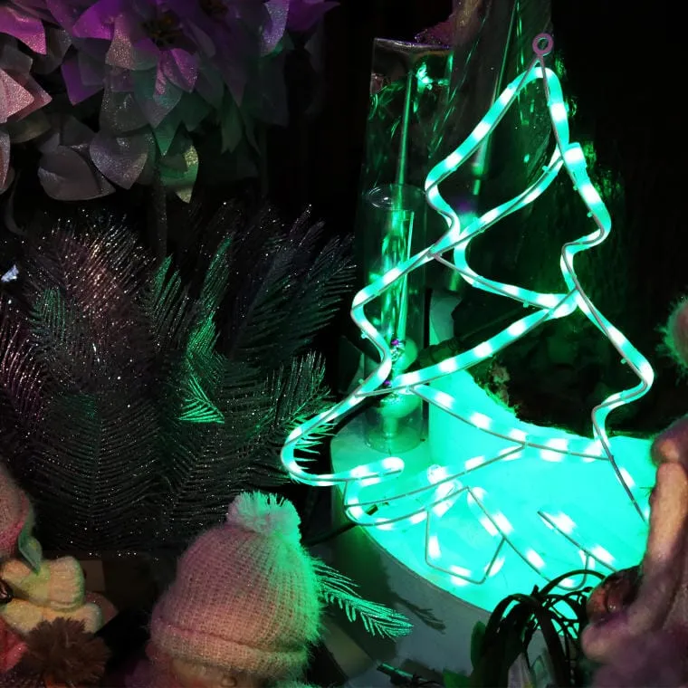 Choinka Neonowa Z Zielonymi LED Do Powieszenia, Zasilanie Sieciowe, 50x40 cm