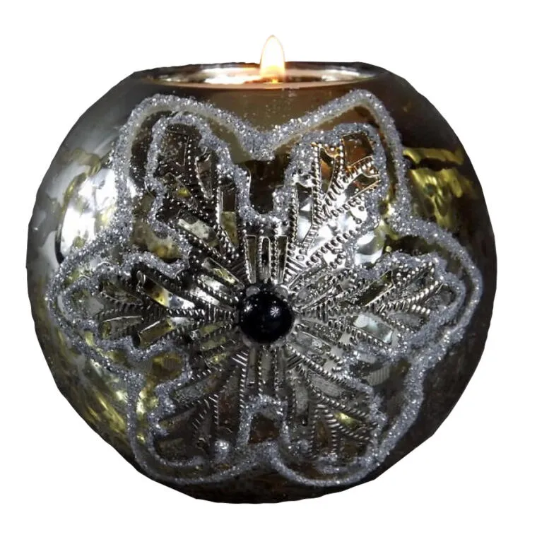 Świecznik Szklany Zdobiony Brokatem W Kolorze Starego Srebra - 7x8cm