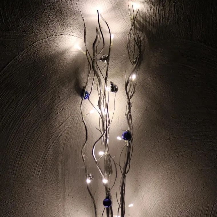 Biała, Świetlna Dekoracja LED - Gałązki, Wysokość 120 cm, Przeznaczenia W Pomieszczeniach