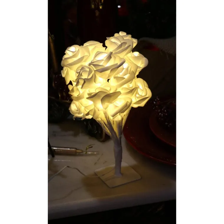 Drzewko Dekoracyjne Z Różami LED Do Użytku Wewnętrznego - 26 cm, Białe, Zasilane Na Baterie 3AA