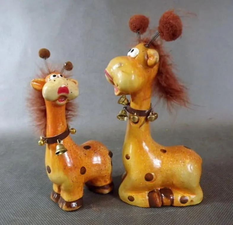Figurka W Kształcie Żyrafy 16x7 cm
