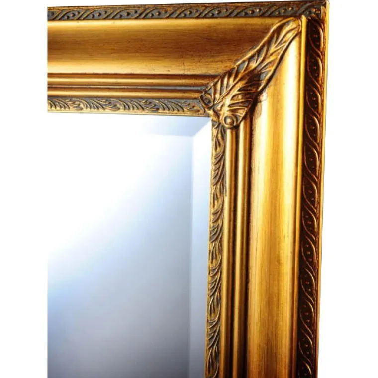 Lustro O Wymiarach 78x67,5 cm