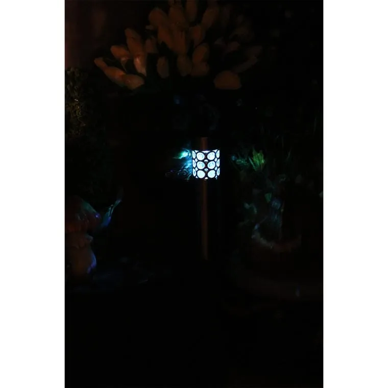 Lampa Ogrodowa Solarna Multikolor Z Automatyczną Zmianą Kolorów I Bezobsługowym Włączaniem 37.5x6 cm - Srebrna