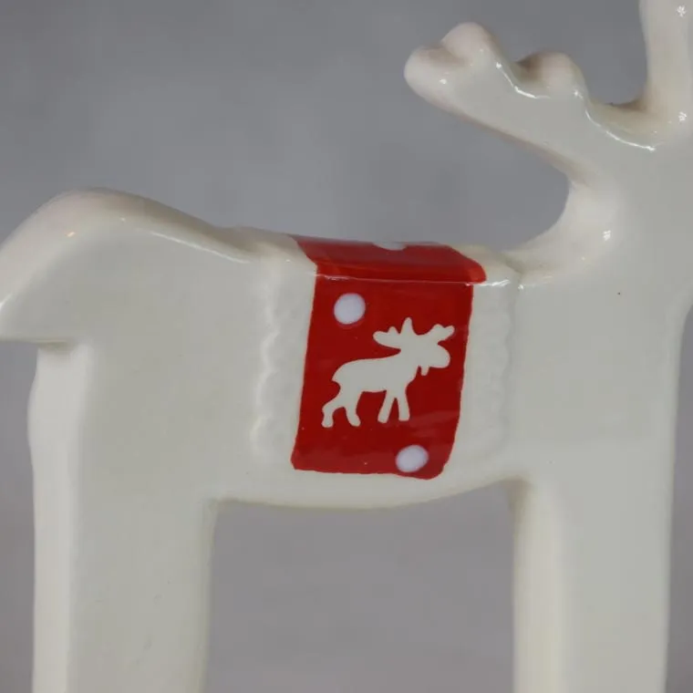 Ceramiczny Renifer W Stylu Skandynawskim O Wysokości 16,5 cm - Biały
