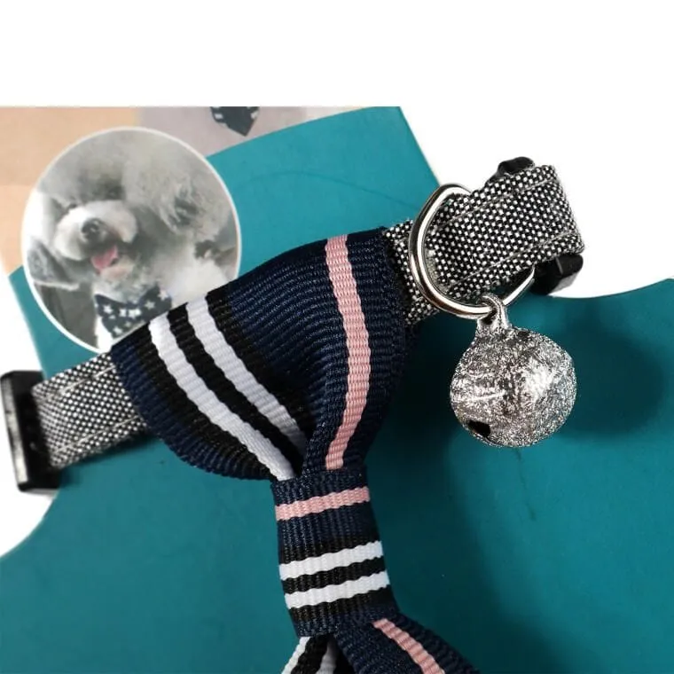 Elegancka Obroża Dla Pupila Z Krawatem I Dzwoneczkiem W Kolorach Granatowym I Różowym