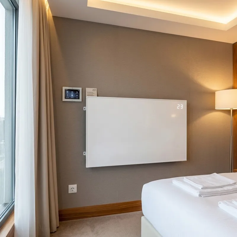 Panel Grzewczy Na Podczerwień 1200 W WIFI 60 x 120 cm Z Wyświetlaczem LED