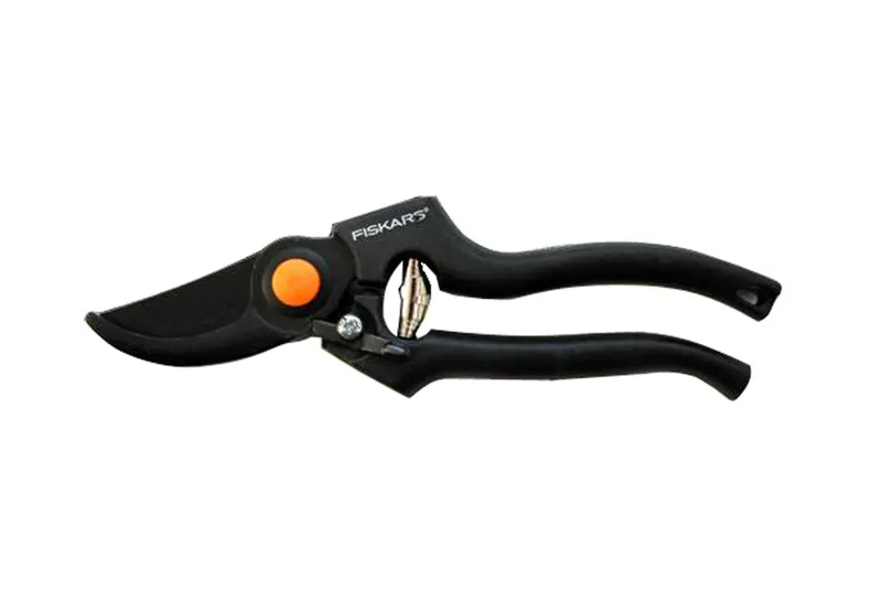 Sekator Ogrodowy Profesjonalny P90 (PRO) FISKARS