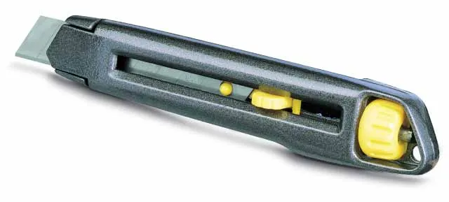 Nóż Interlock Metalowy Ostrze Łamane 18mm STANLEY