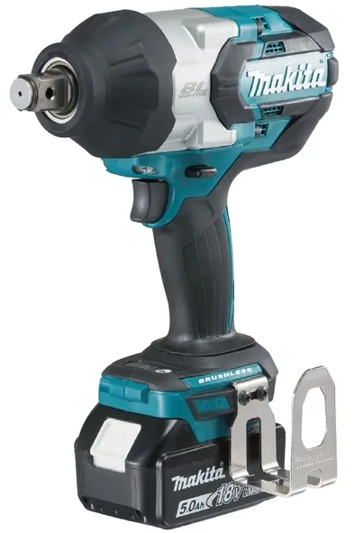 Klucz Udarowy Akumulatorowy 3/4'' 1250NM 18V 2*5.0AH LI-ION MAKITA