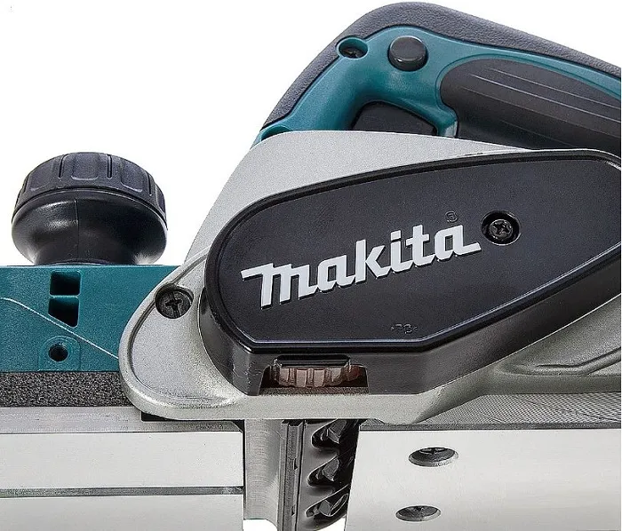Strug Do Drewna 82mm 620W MAKITA