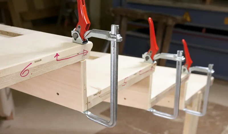 Ścisk Dźwigniowy Ślusarski Stalowy Gsh 300*140MM BESSEY